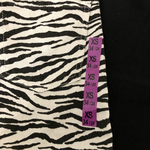 NWT Zara Zébra Mini Jeans Skirt - Picture 7 of 7